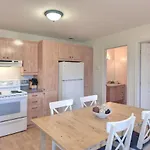 Tranquility Lodge By Instant Suites