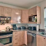 Instant Suites Luxury 3 Bedroom Cabin With Breathtaking Views