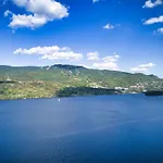 Hotel Du Lac By Tremblant Sunstar