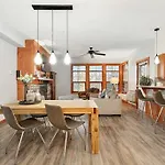 Les Eaux 225-1 By Escapades Tremblant