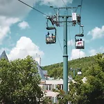 Amazing Lakemountain View 5 Min To Tremblant 8