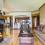 Equinoxe By Tremblant Platinum