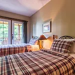 Equinoxe By Tremblant Platinum