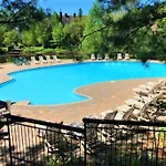 Tremblant Prestige - Plateau 202-5