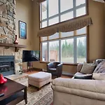 Rabaska By Rendez-Vous Mont-Tremblant