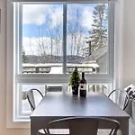Cozy Chalet In The Mont Tremblant Ski Village