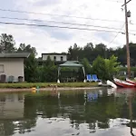 Le Boise Du Lac