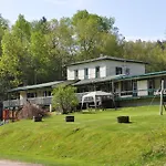 Le Boise Du Lac
