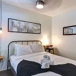 Cozy Lodge In The Mont Tremblant Ski Village