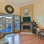 Charming Tremblant 1 Bedroom With Pool And Hot Tub