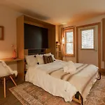 Boho Condo Downtown - Bike In&Out - Shuttle - Park