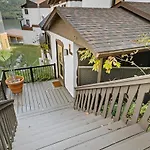 Peaceful Condo With Stunning Mountain And Lake Views