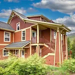 Beautiful Condo Located In Mont-Tremblant