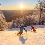 Homewood Suites By Hilton Mont-Tremblant Resort