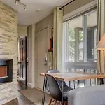 Charming Condo In The Mont Tremblant Ski Village