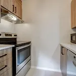 Modern Chalet Breathtaking Views Of Lac Tremblant