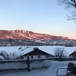 Cottage Vibe Condo With Views Of Mont-Tremblant