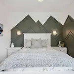 Verbier 11-204 Plush Paradise