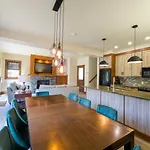 Edm 1520-11 Great Family Spot