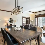 Luxury 3 Bdr On The Village - Bondurant 95-15