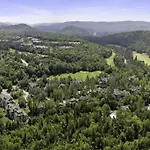 Les Manoirs 3Bdrs W Pool & Hottub Near Village