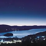 Luxurious Equinoxe Ski-In/Ski-Out