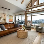 Tremblant Prestige - Altitude 168-9