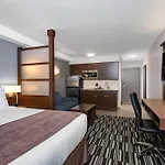 Microtel Inn & Suites By Wyndham Mont Tremblant