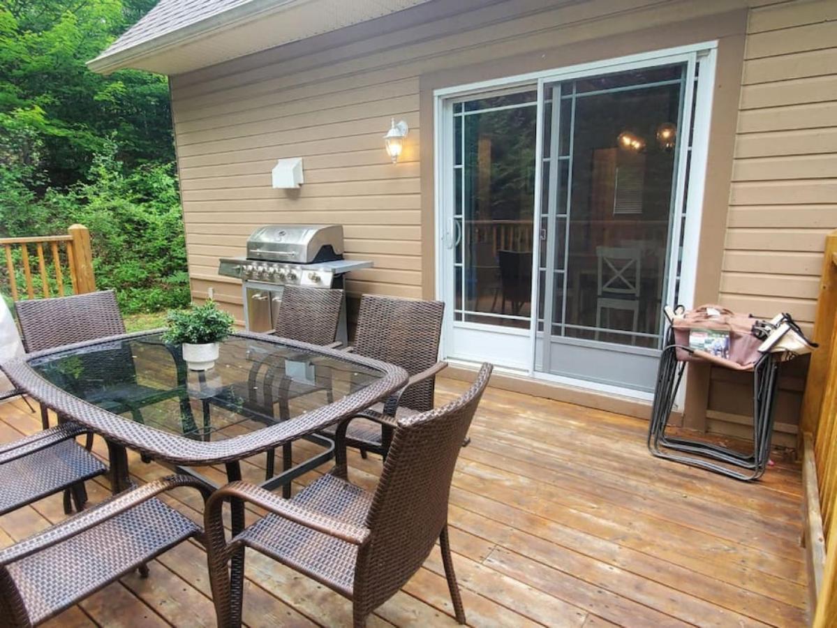 The Golf & Mountain View Retreat By Instant Holiday home *