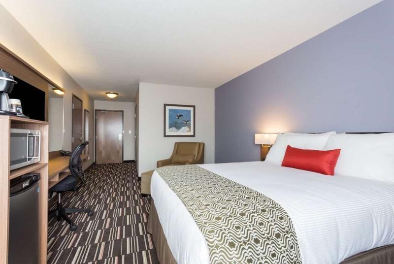 Microtel & By Wyndham Tremblant 3* Mont-Tremblant