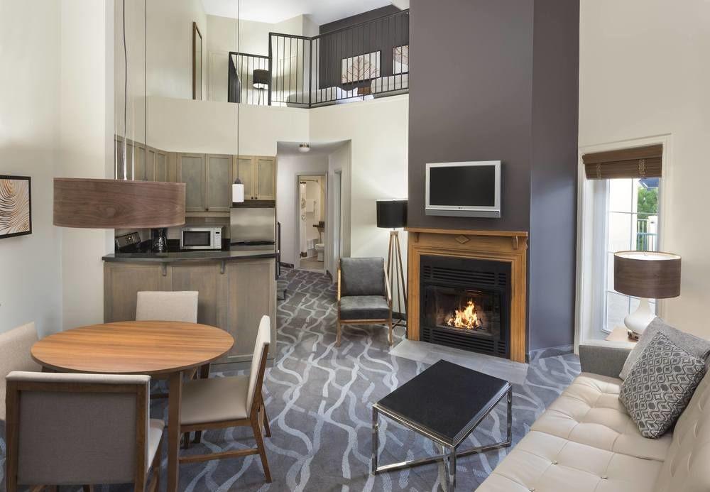 Hotel By Marriott Tremblant Manoir Labelle 4*