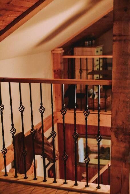 5min To Resort, Private Beach, New 1000mb Internet, 3 Queen Beds, Chalet *