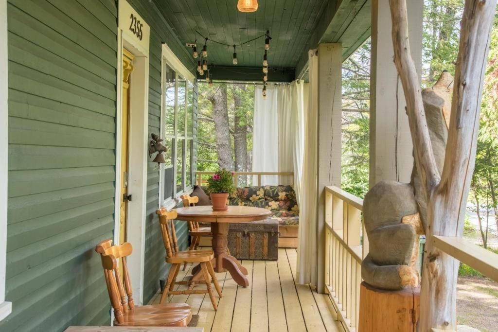 5min To Resort, Private Beach, New 1000mb Internet, 3 Queen Beds, Mont-Tremblant