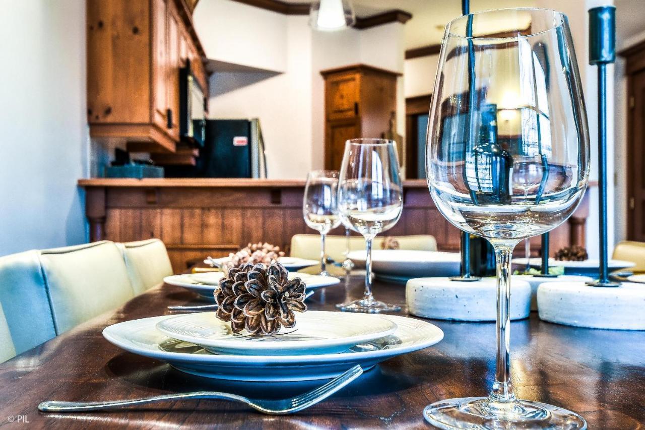 Le Plateau Inout W 3bdrs W Pool Access * Mont-Tremblant
