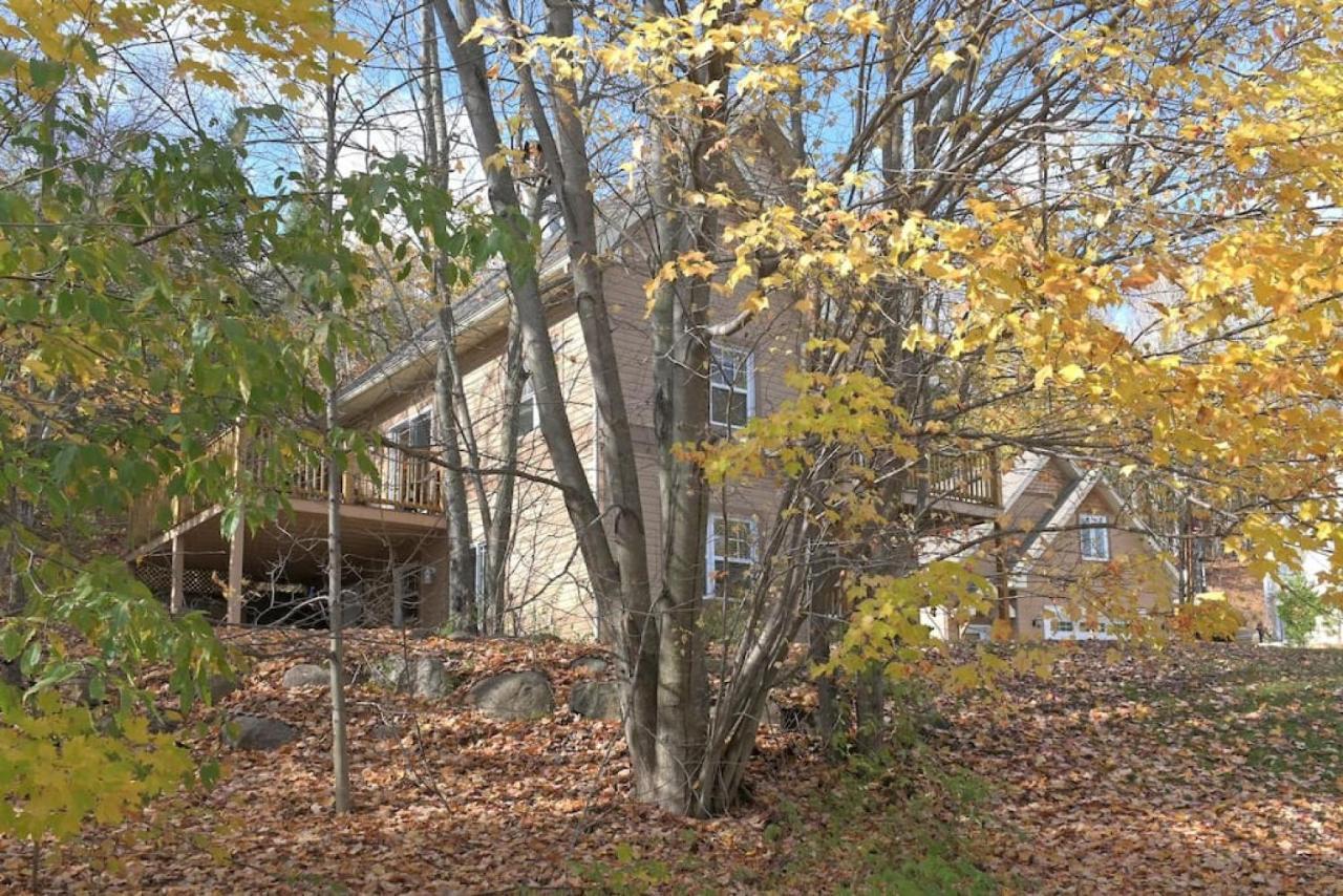 Holiday home Instant Luxury 3 Bedroom With Breathtaking Views Mont-Tremblant