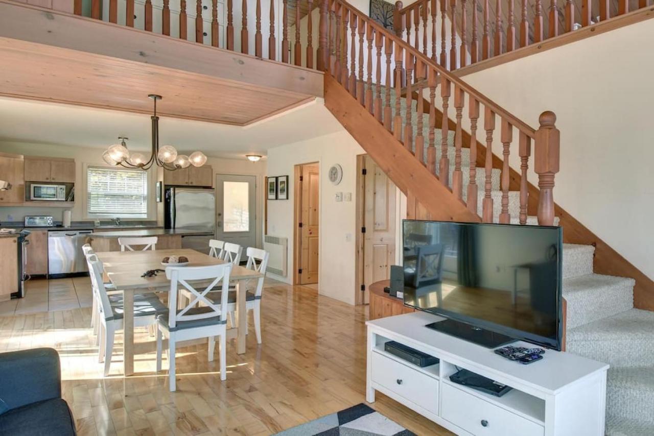 Instant Luxury 3 Bedroom With Breathtaking Views Holiday home Mont-Tremblant
