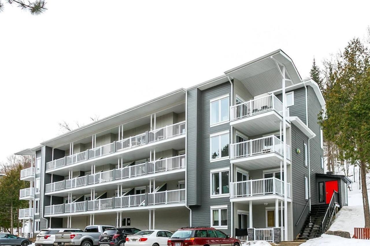 Charming Redesigned Condo-10 Minutes From Mountain * Mont-Tremblant