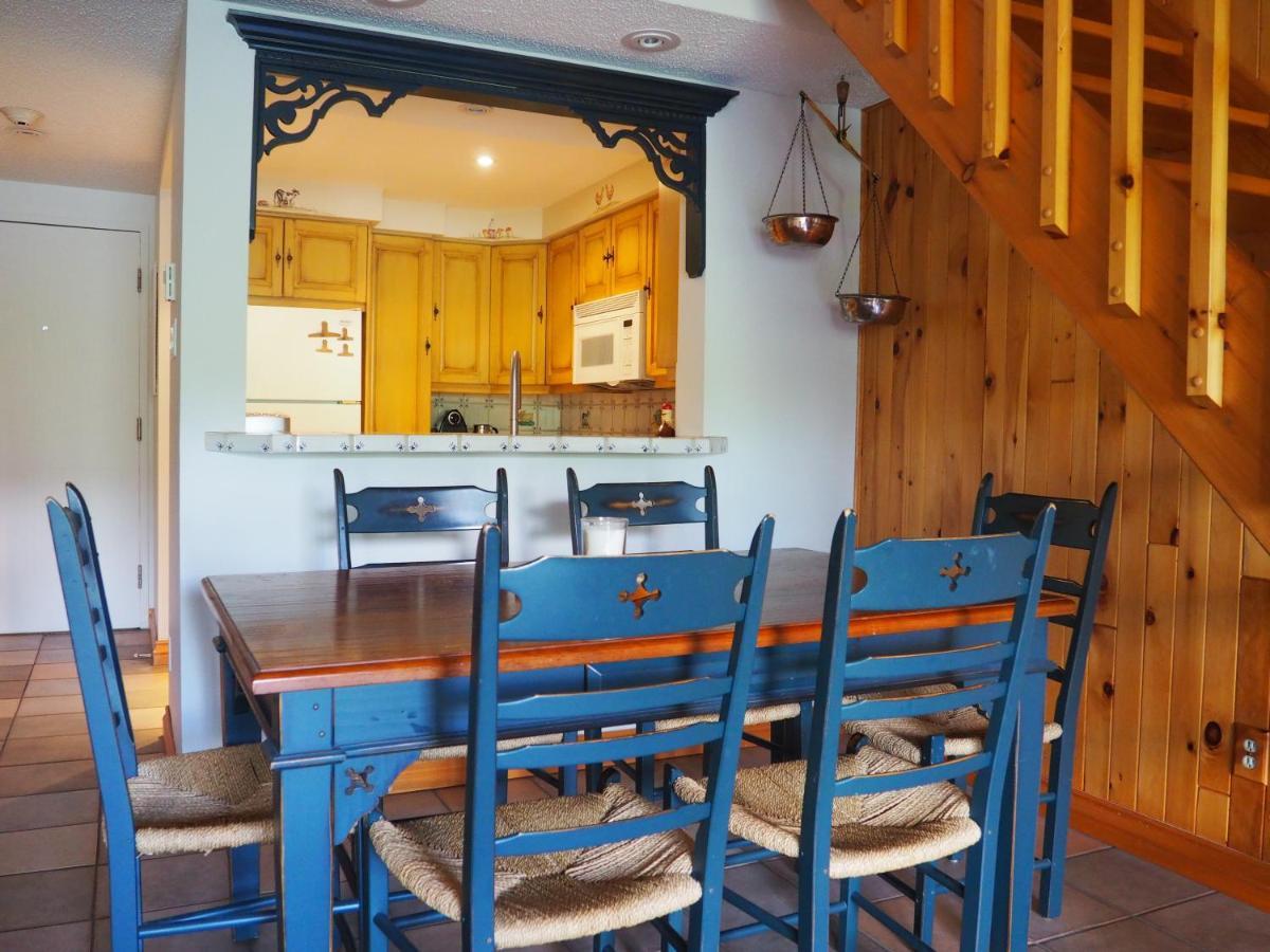 Cozy 2 Bedrooms With Stunning Tremblant Mountain And Lakeview * Mont-Tremblant