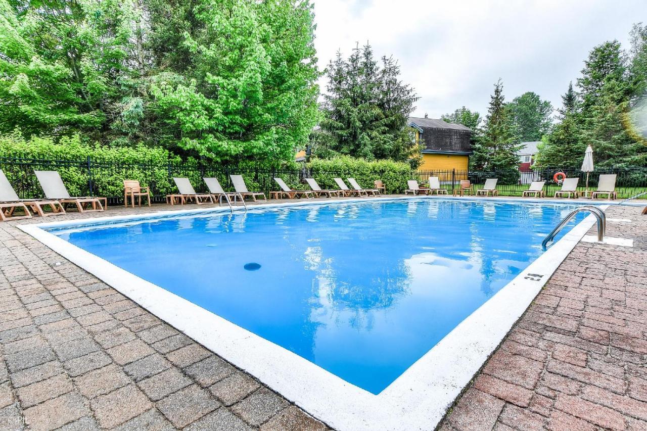 Townhouse With Free Shuttle To Tremblant Holiday home *