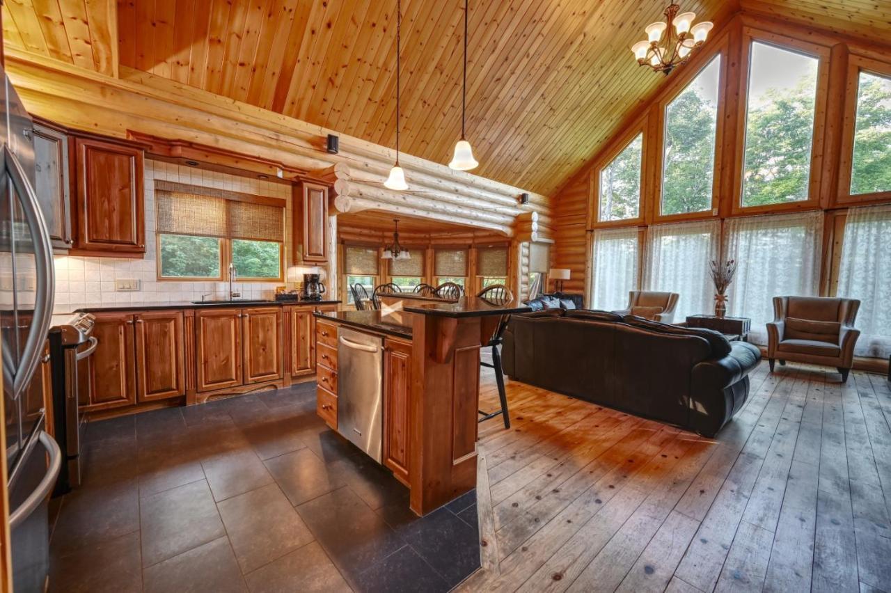 Grande Foret By Tremblant Platinum Chalet *
