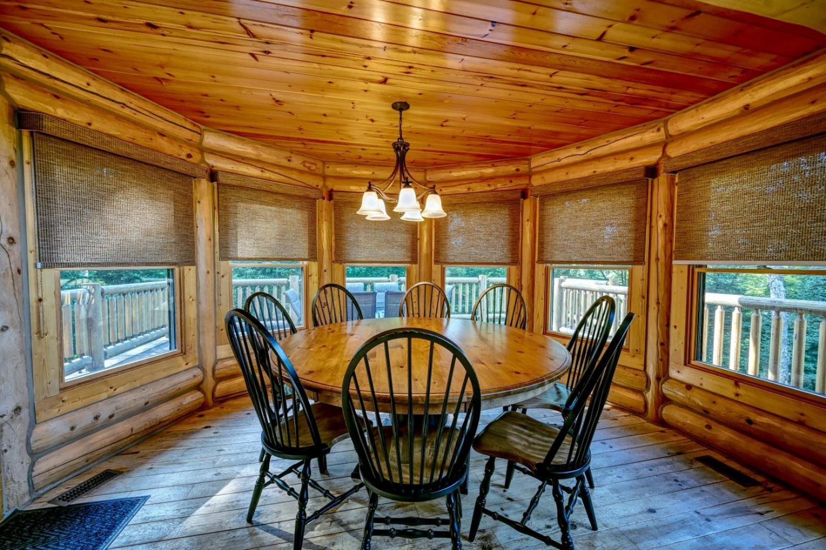 Grande Foret By Tremblant Platinum Chalet Mont-Tremblant