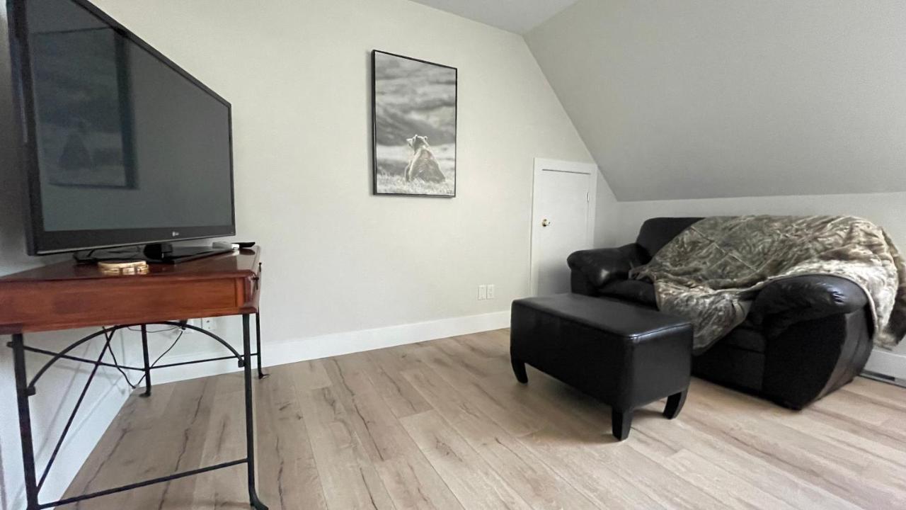 Le Pimbina Bed & Breakfast