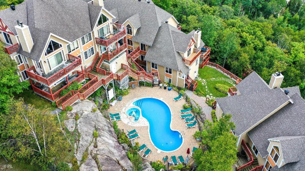 Hauts-bois Inout 2brs Wpool Access 193-1 Mont-Tremblant