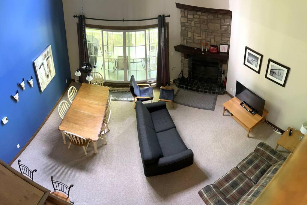 Apartment 3 Bedroom On Golf Le Geant, Access In The Mountain
