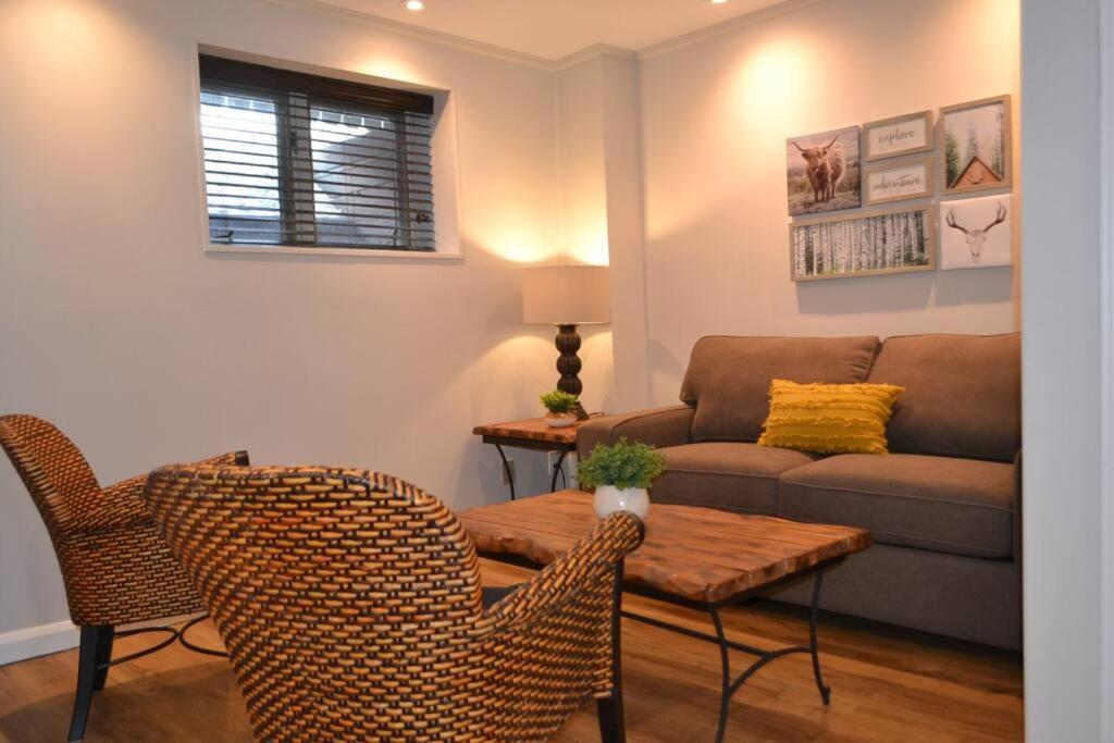Beautiful With Superb Mountain View. Apartment