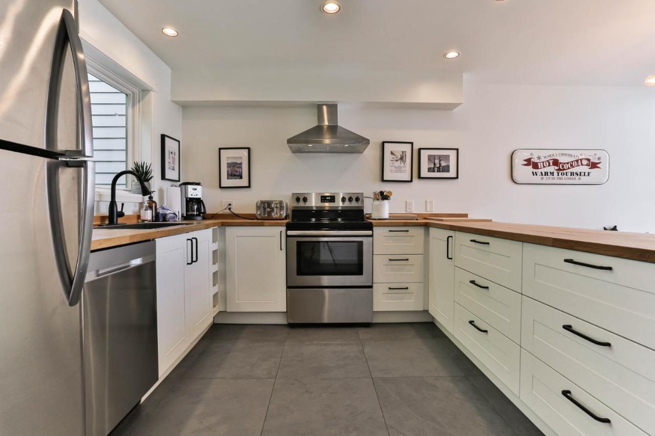 4 Storey Inout Mountain In Tremblant Mont-Tremblant