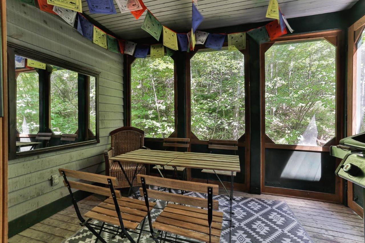 4 Storey Inout Mountain In Tremblant