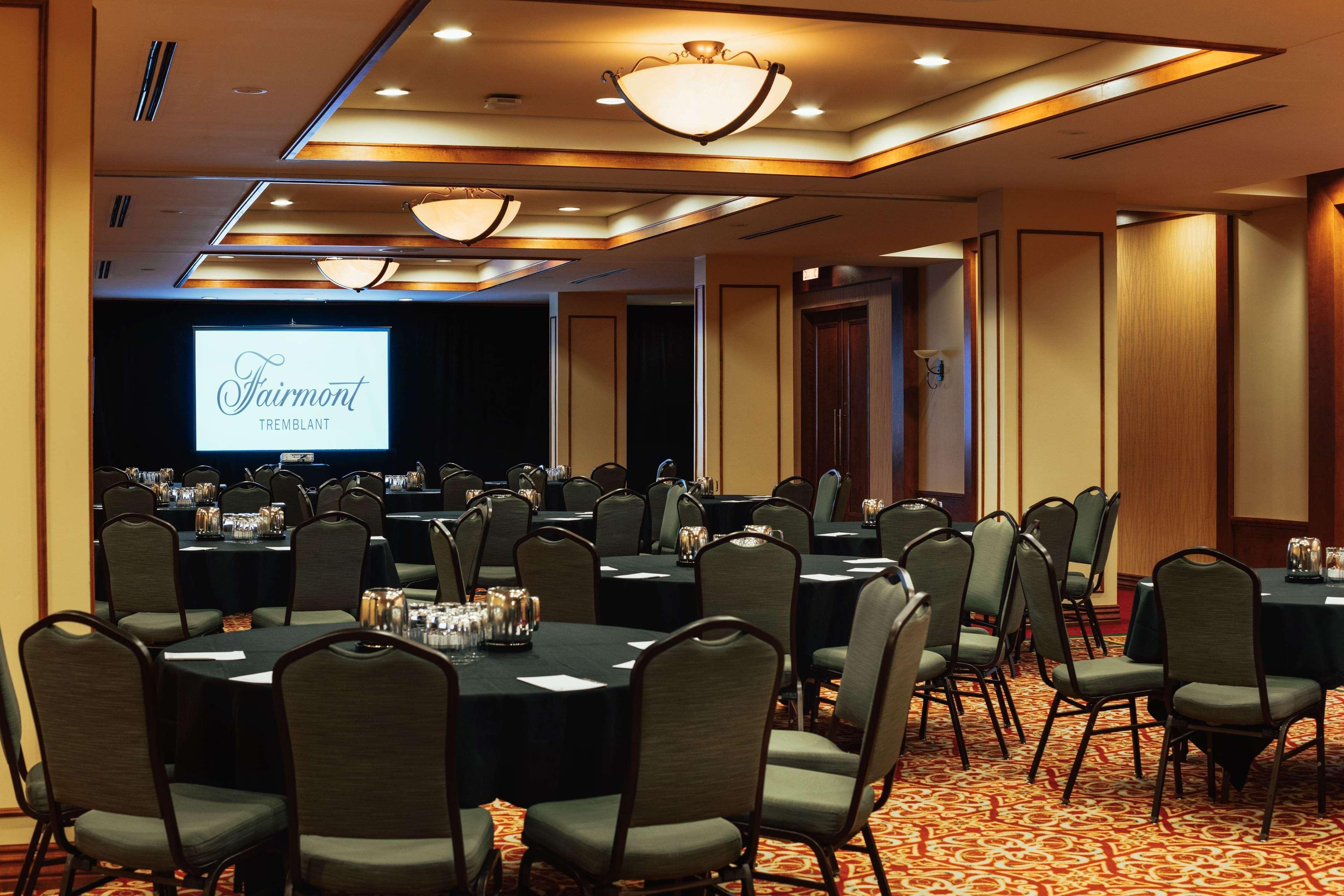 Fairmont Tremblant Hotel 5*