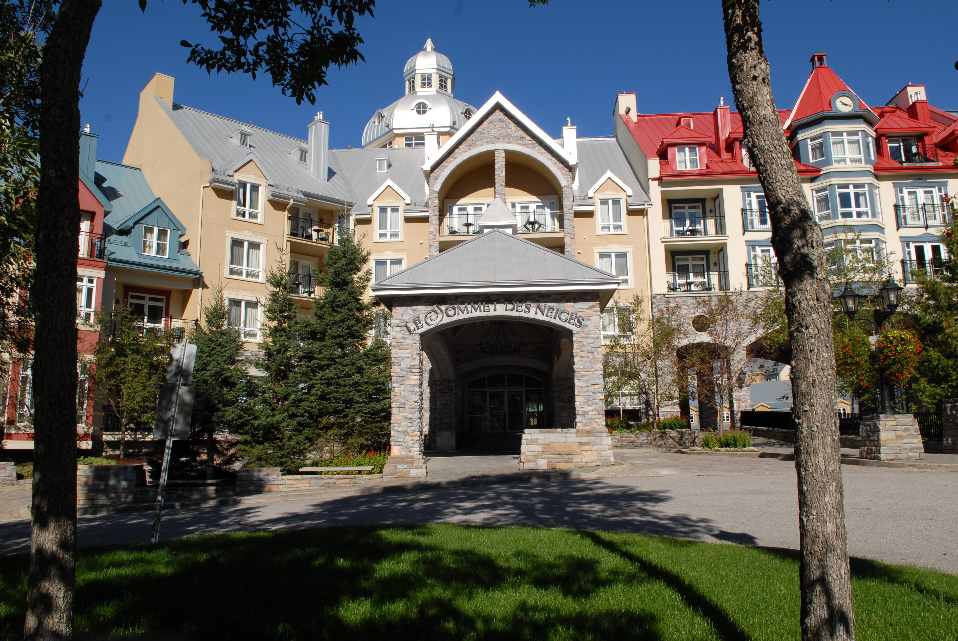 Sommet Des Neiges Hotel 4*
