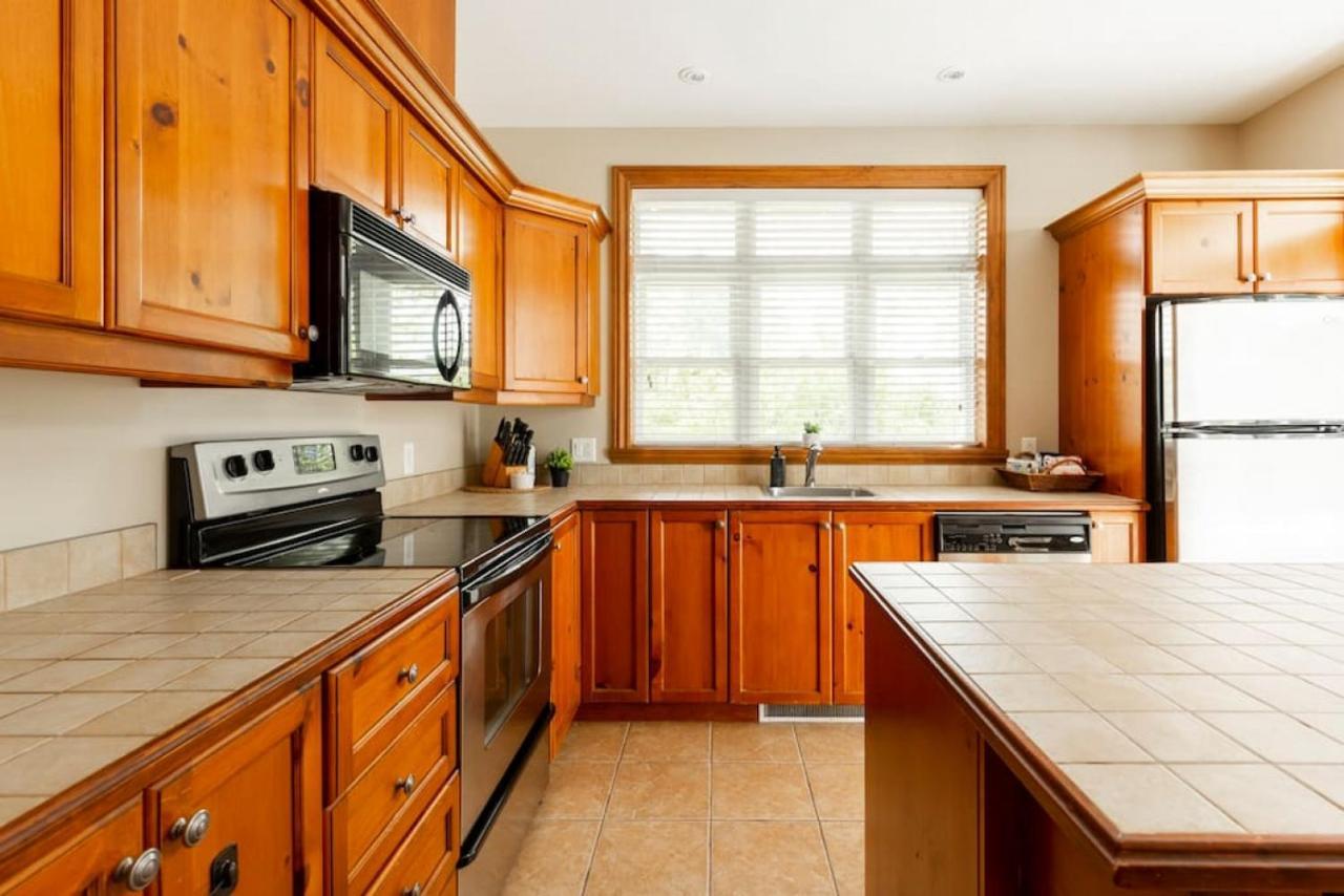 Chalet Serenity Peaks By Instantsuites-labete Golf Mont-Tremblant